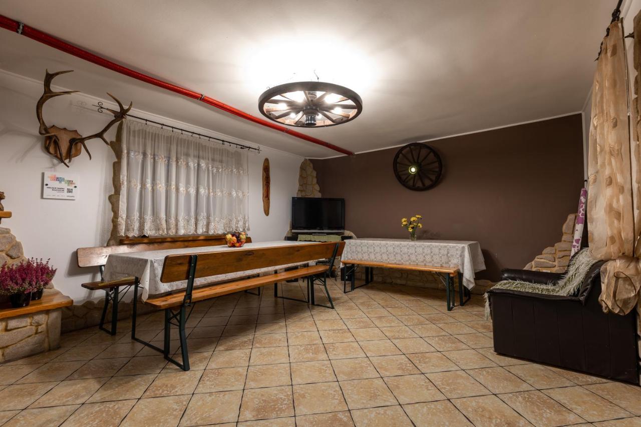 Wypoczynek U Piotra Vila Susiec Exterior foto
